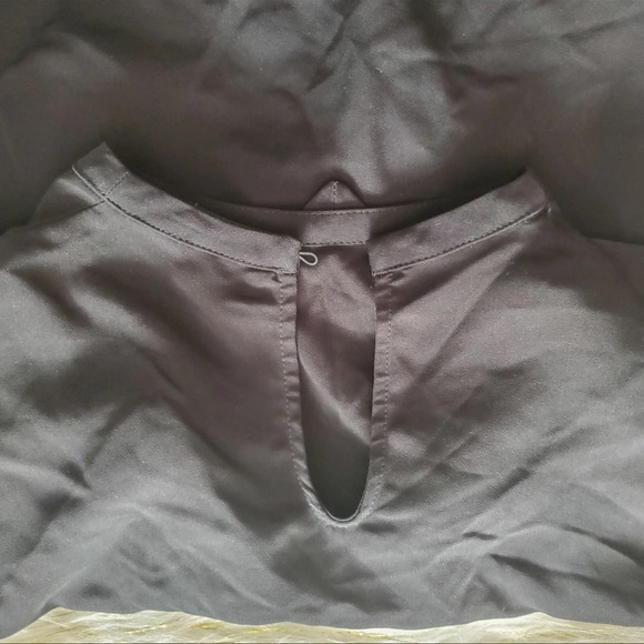 H&M Ruffle Blouse - Picture 5 of 8